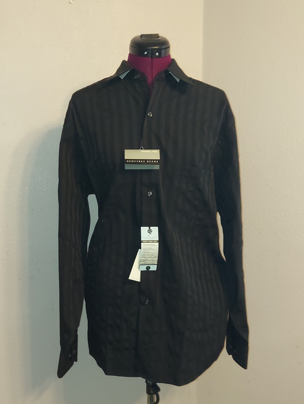 Geoffrey Beene Men's Black Subtle Stripe Dress Shirt